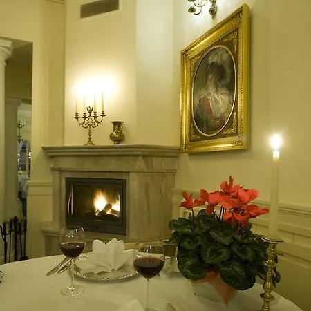 Napoleoński Hotel Warszawa